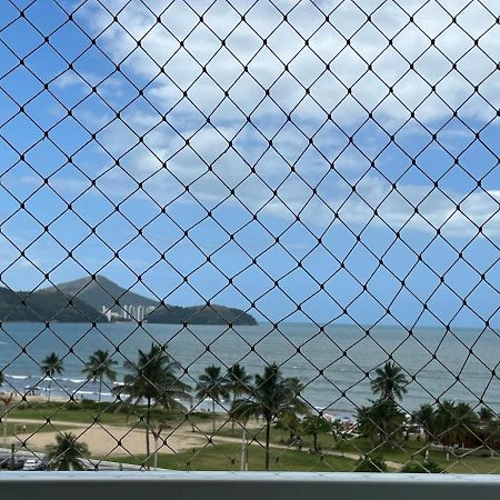 Apto Beira Mar Pe Na Areia Caraguatatuba Exterior photo